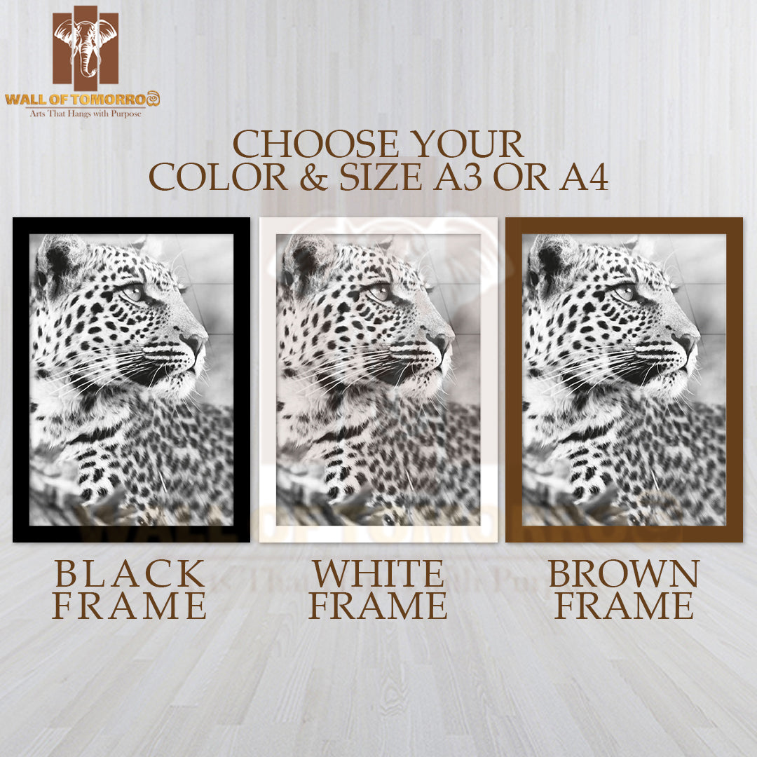 Leopard Closeup Photography B&W High Quality Glass Frame Wall Décor